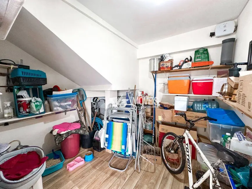 Foto 8 de Casa com 4 quartos à venda, 419m2 em Matinhos - PR