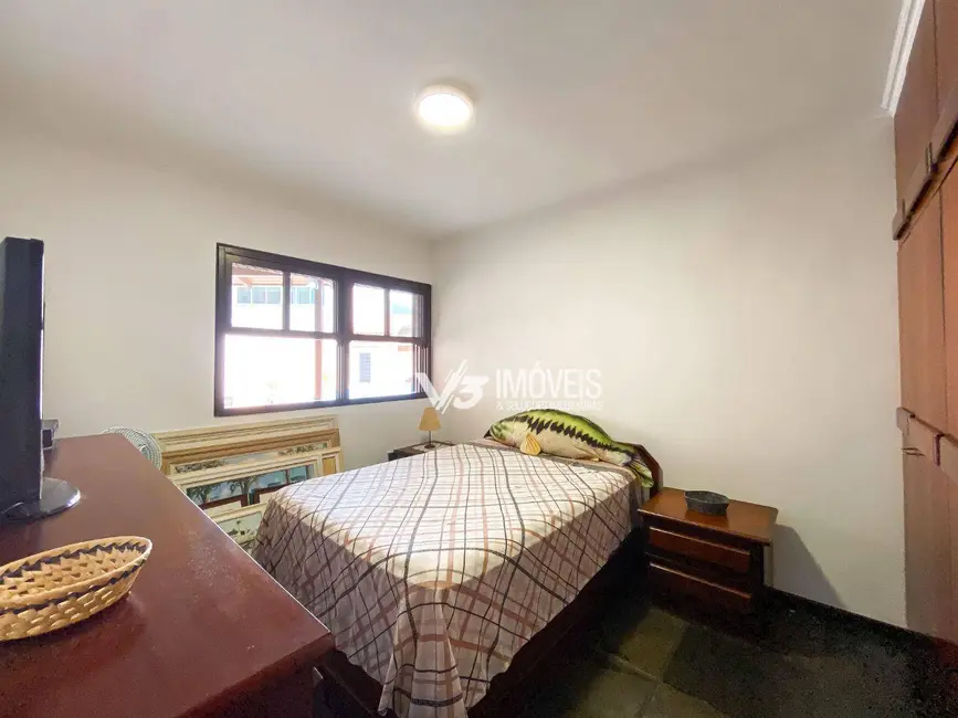 Foto 9 de Casa com 4 quartos à venda, 600m2 em Matinhos - PR