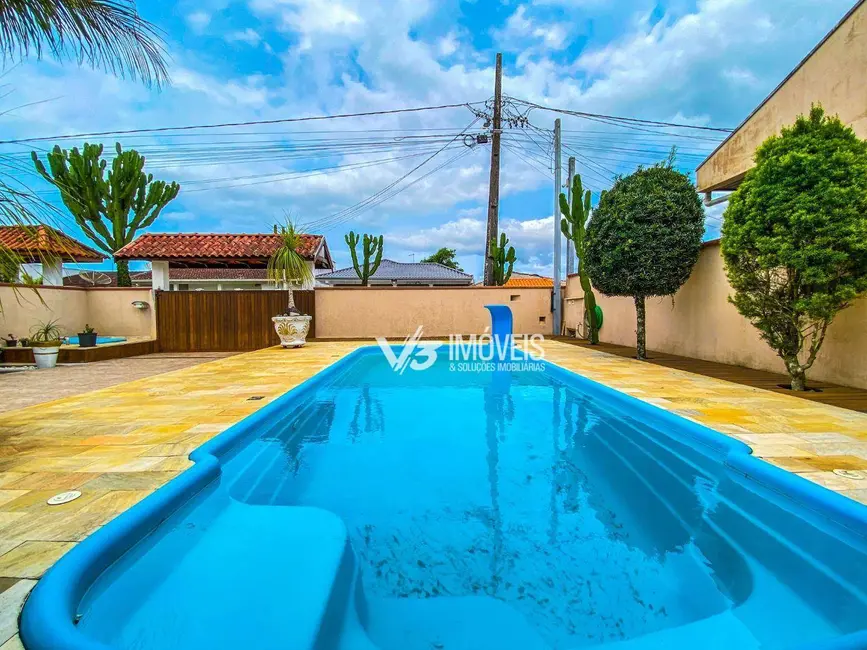 Foto 5 de Casa com 3 quartos à venda, 360m2 em Matinhos - PR