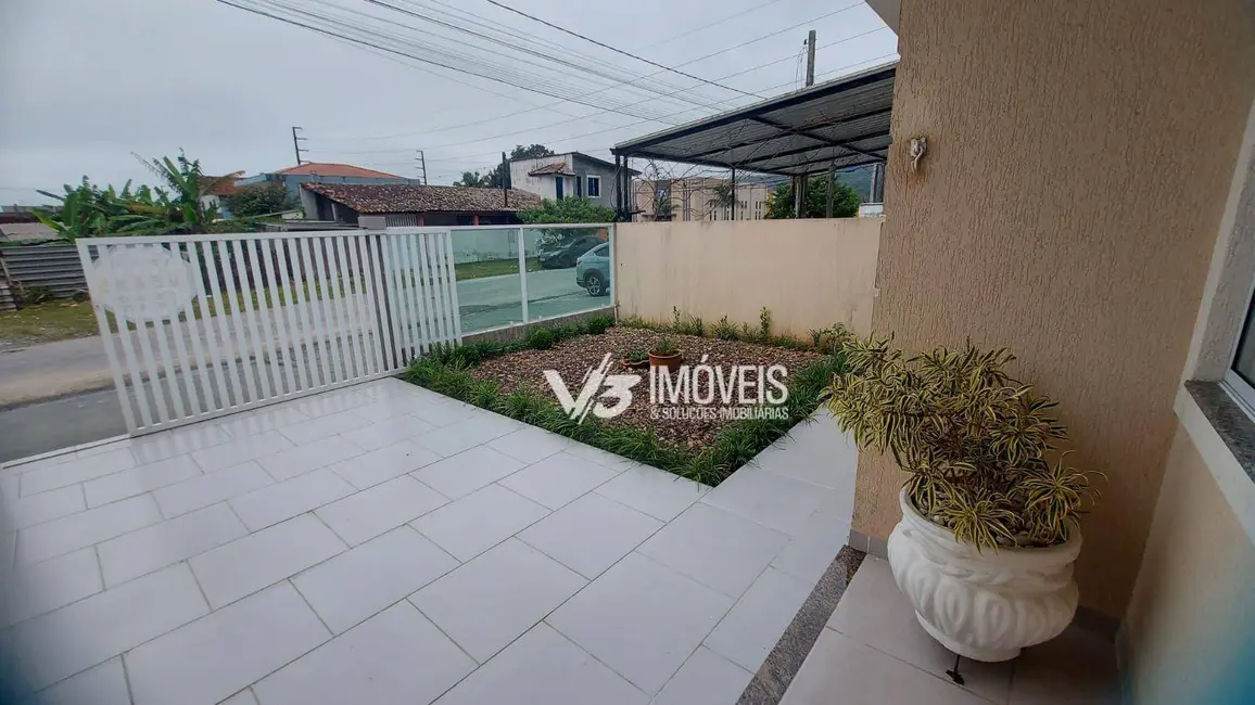 Foto 7 de Casa com 2 quartos à venda, 108m2 em Matinhos - PR