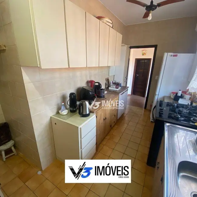 Foto 8 de Sobrado com 5 quartos à venda, 514m2 em Matinhos - PR