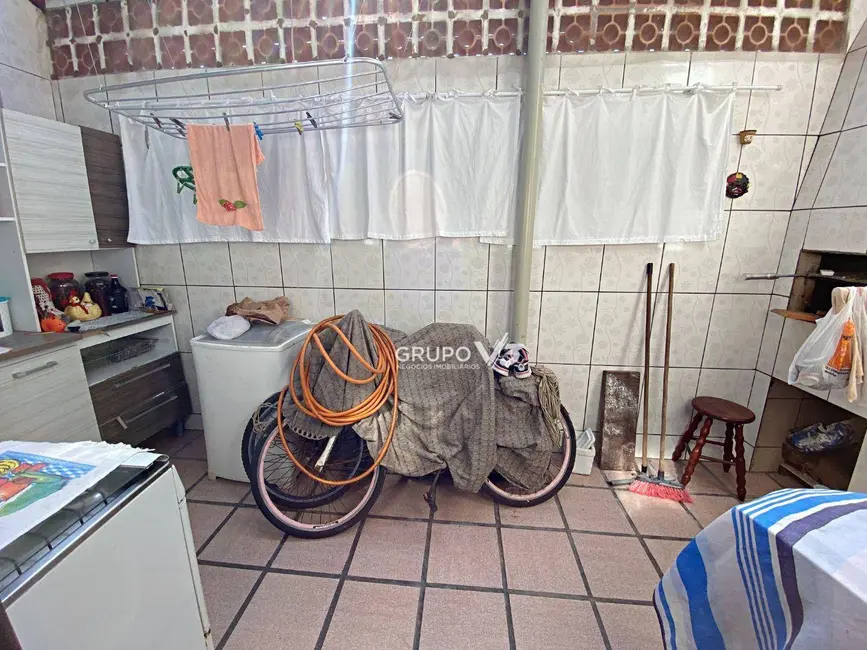 Foto 7 de Sobrado com 3 quartos à venda, 80m2 em Matinhos - PR