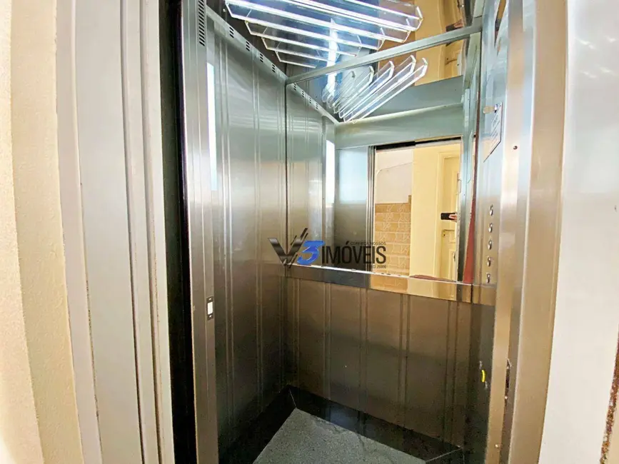 Apartamento com 3 quartos à venda, 133m2 em Matinhos - PR - imagem 4 Foto 4 de Apartamento com 3 quartos à venda, 133m2 em Matinhos - PR