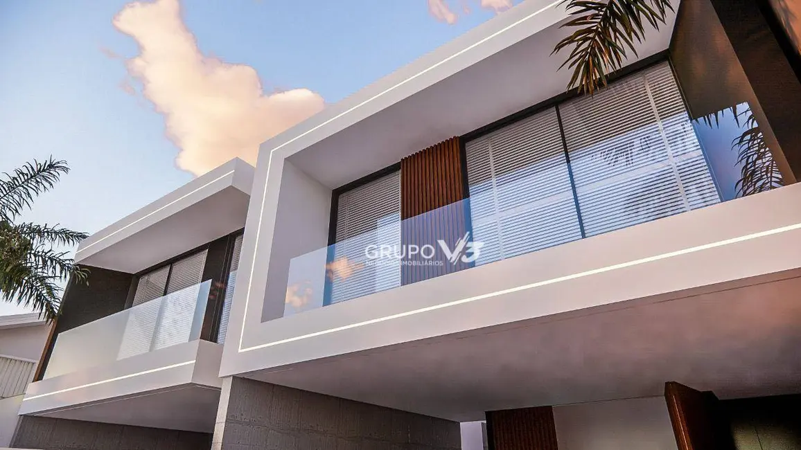 Foto 6 de Sobrado com 4 quartos à venda, 295m2 em Matinhos - PR