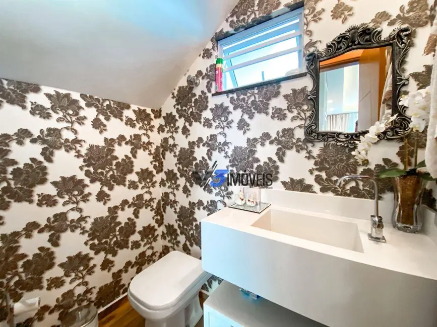 Foto 7 de Sobrado com 3 quartos à venda, 192m2 em Centro, Matinhos - PR