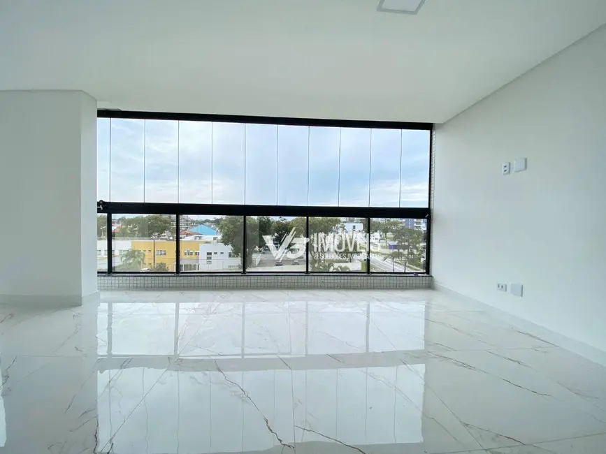 Foto 9 de Apartamento com 3 quartos à venda, 84m2 em Matinhos - PR