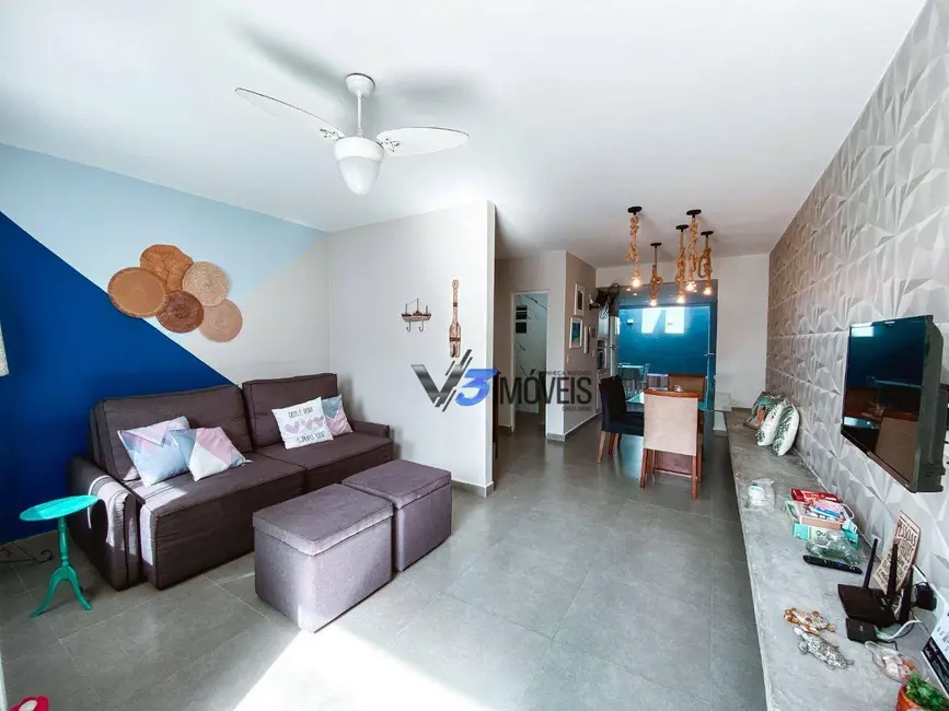 Foto 4 de Sobrado com 3 quartos à venda, 273m2 em Matinhos - PR