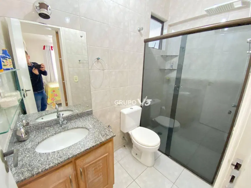 Foto 4 de Apartamento com 2 quartos à venda e para alugar, 89m2 em Centro, Matinhos - PR