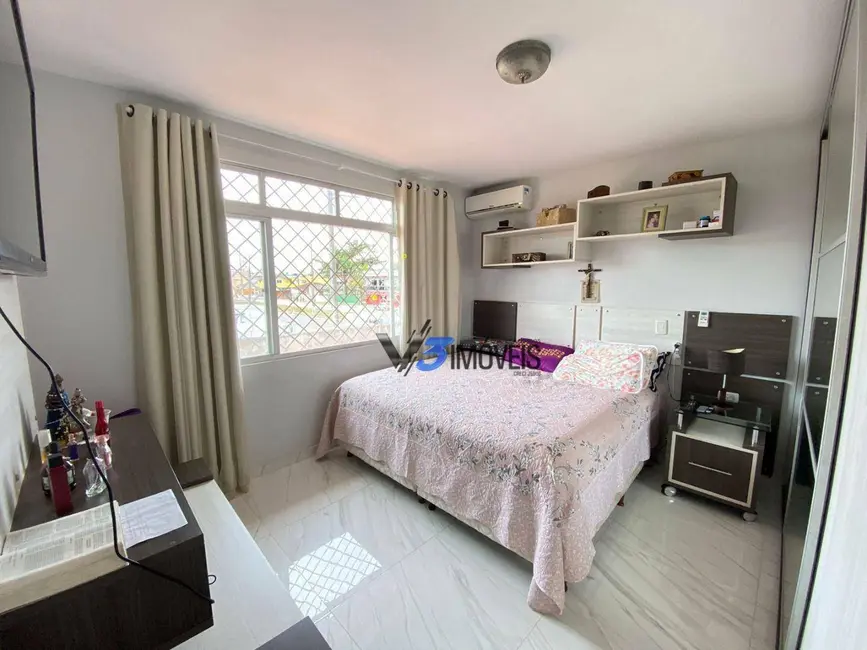 Sobrado com 3 quartos à venda, 576m2 em Centro, Matinhos - PR - imagem 8 Foto 8 de Sobrado com 3 quartos à venda, 576m2 em Centro, Matinhos - PR