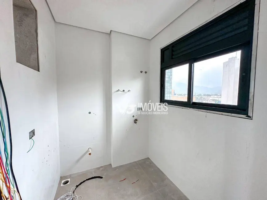 Apartamento com 3 quartos à venda, 291m2 em Centro, Matinhos - PR - imagem 8 Foto 8 de Apartamento com 3 quartos à venda, 291m2 em Centro, Matinhos - PR