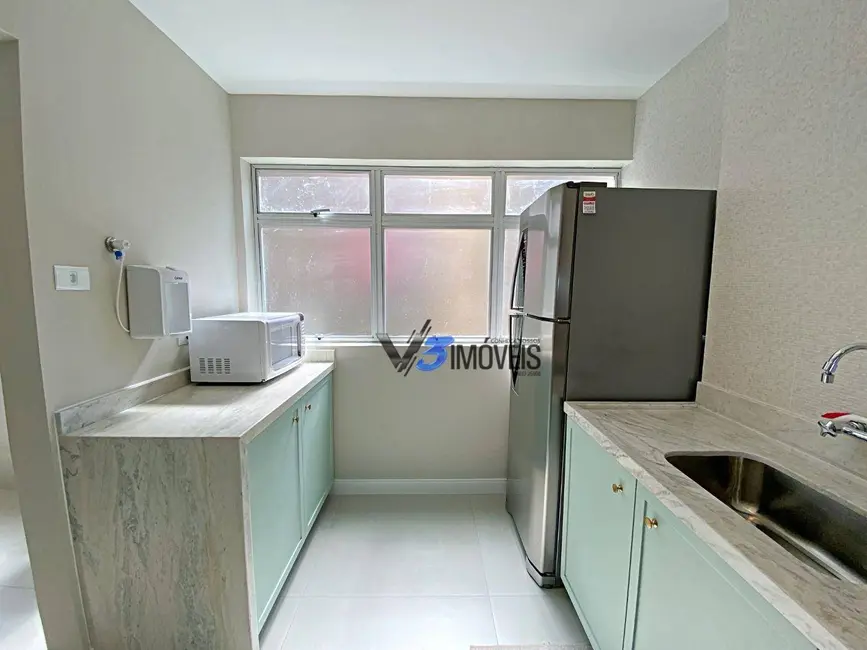 Apartamento com 4 quartos à venda, 215m2 em Centro, Matinhos - PR - imagem 5 Foto 5 de Apartamento com 4 quartos à venda, 215m2 em Centro, Matinhos - PR