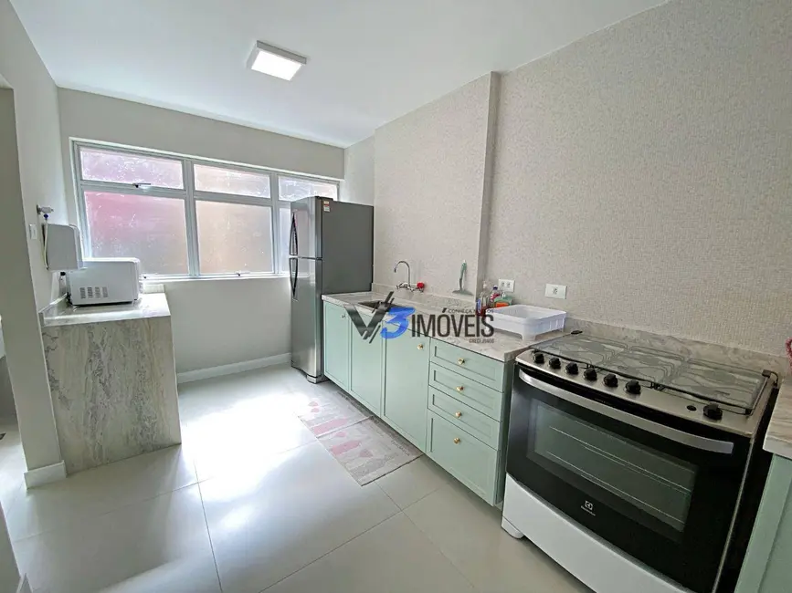 Apartamento com 4 quartos à venda, 215m2 em Centro, Matinhos - PR - imagem 4 Foto 4 de Apartamento com 4 quartos à venda, 215m2 em Centro, Matinhos - PR