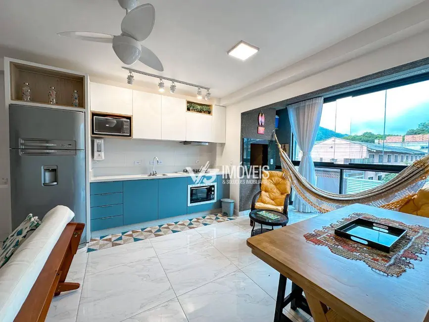 Foto 3 de Apartamento com 2 quartos à venda, 53m2 em Matinhos - PR