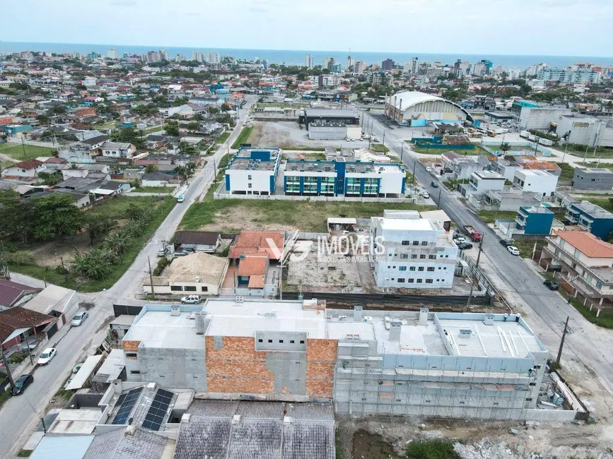 Foto 3 de Apartamento com 2 quartos à venda, 75m2 em Matinhos - PR