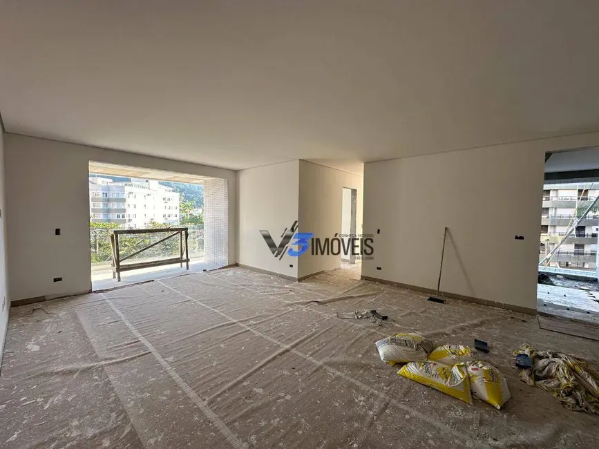Apartamento com 3 quartos à venda, 202m2 em Centro, Matinhos - PR - imagem 4 Foto 4 de Apartamento com 3 quartos à venda, 202m2 em Centro, Matinhos - PR