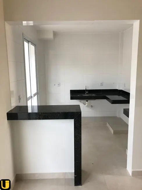Apartamento com 2 quartos à venda, 65m2 em Santa Mônica, Uberlandia - MG - imagem 8 Foto 8 de Apartamento com 2 quartos à venda, 65m2 em Santa Mônica, Uberlandia - MG