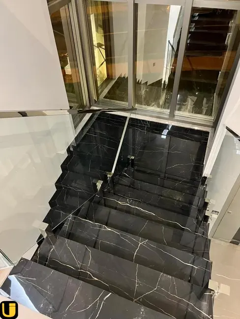 Foto 5 de Casa de Condomínio com 5 quartos à venda, 501m2 em Jardim Sul, Uberlandia - MG