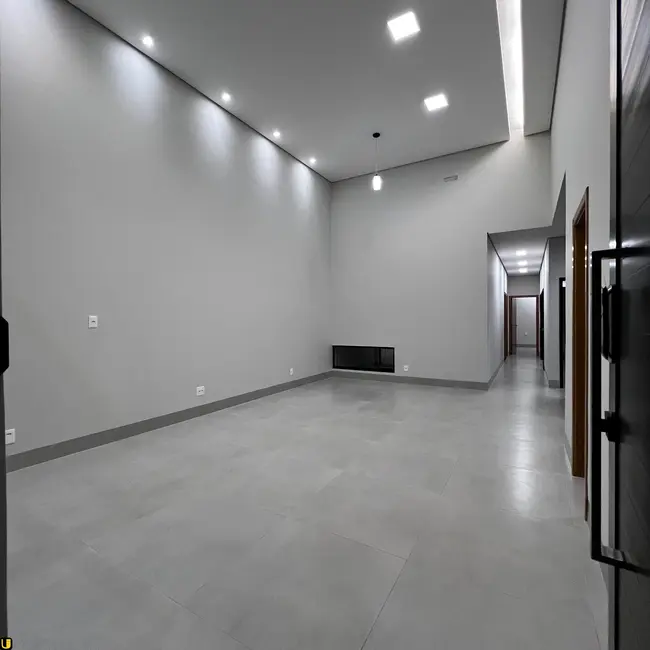 Foto 2 de Casa de Condomínio com 3 quartos à venda, 181m2 em Grand Ville, Uberlandia - MG