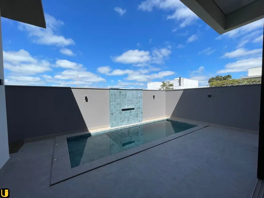 Casa de Condomínio com 4 quartos à venda, 420m2 em Laranjeiras, Uberlandia - MG - imagem 6 Foto 6 de Casa de Condomínio com 4 quartos à venda, 420m2 em Laranjeiras, Uberlandia - MG