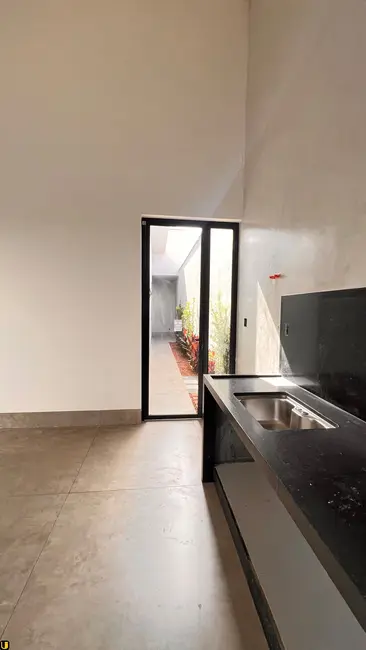 Foto 6 de Casa de Condomínio com 3 quartos à venda, 286m2 em Uberlandia - MG