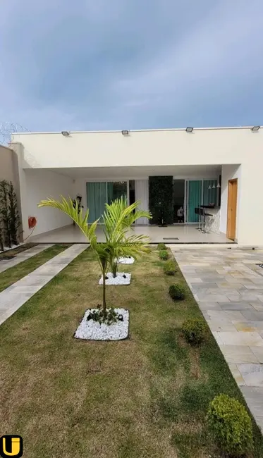 Foto 1 de Casa com 3 quartos à venda, 250m2 em Jardim Patrícia, Uberlandia - MG