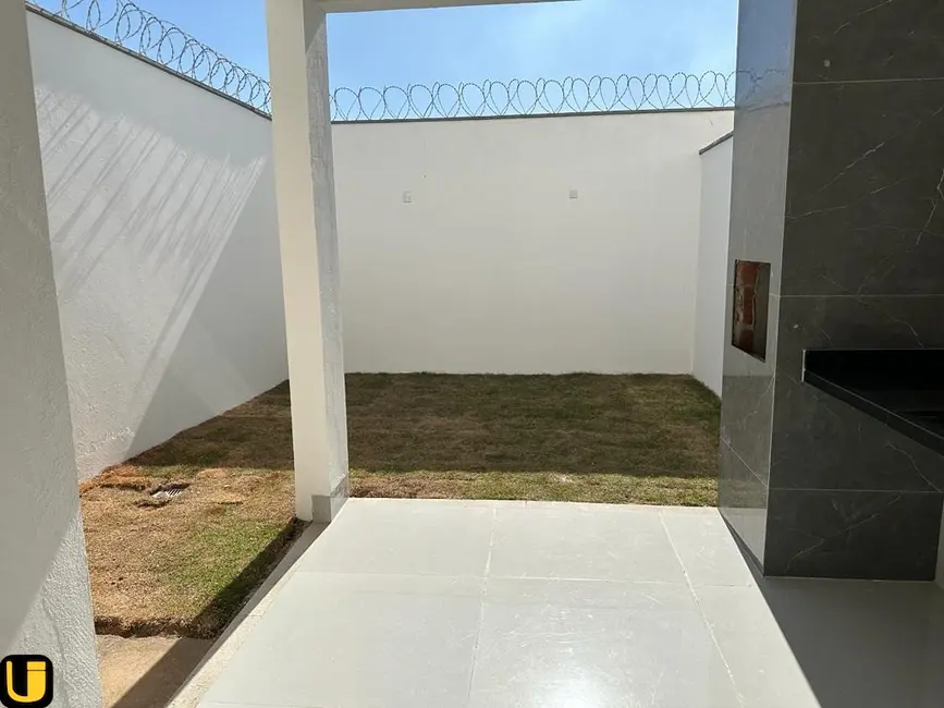 Foto 5 de Casa com 3 quartos à venda, 150m2 em Novo Mundo, Uberlandia - MG