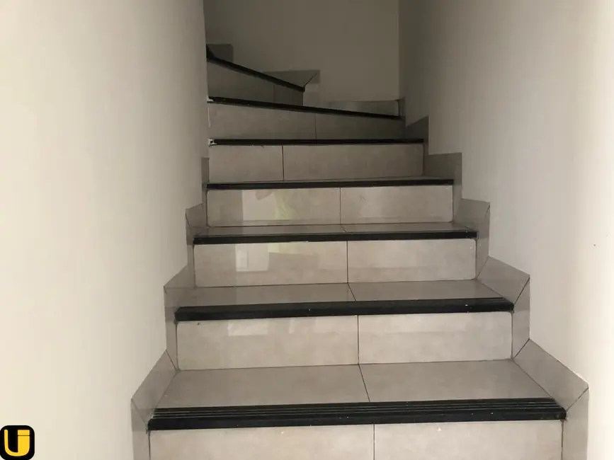 Foto 6 de Casa com 2 quartos à venda, 100m2 em Novo Mundo, Uberlandia - MG