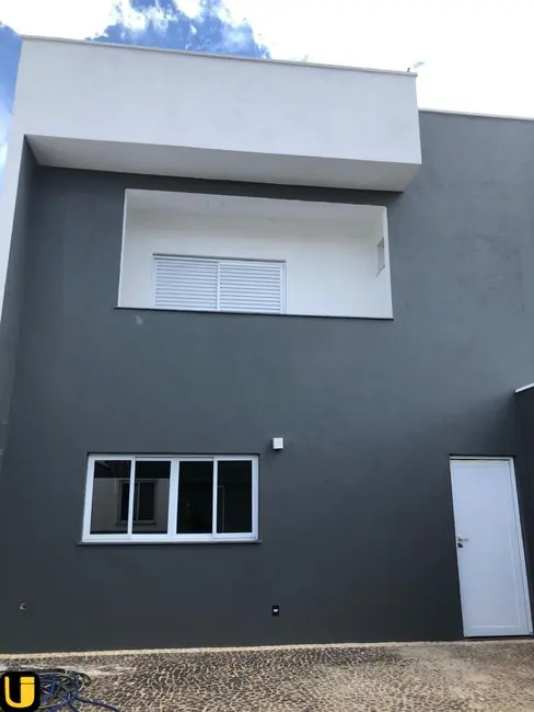 Foto 5 de Casa com 3 quartos à venda, 132m2 em Uberlandia - MG