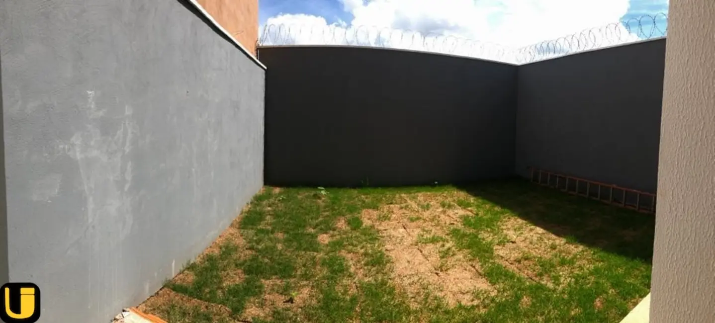 Foto 9 de Casa com 3 quartos à venda, 132m2 em Uberlandia - MG