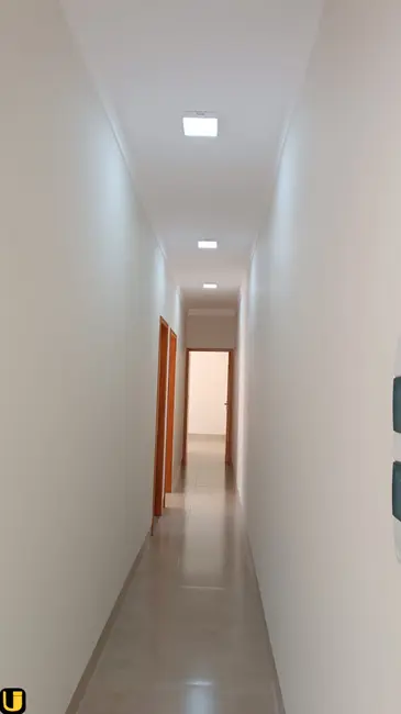Foto 8 de Casa com 2 quartos à venda, 73m2 em Granada, Uberlandia - MG