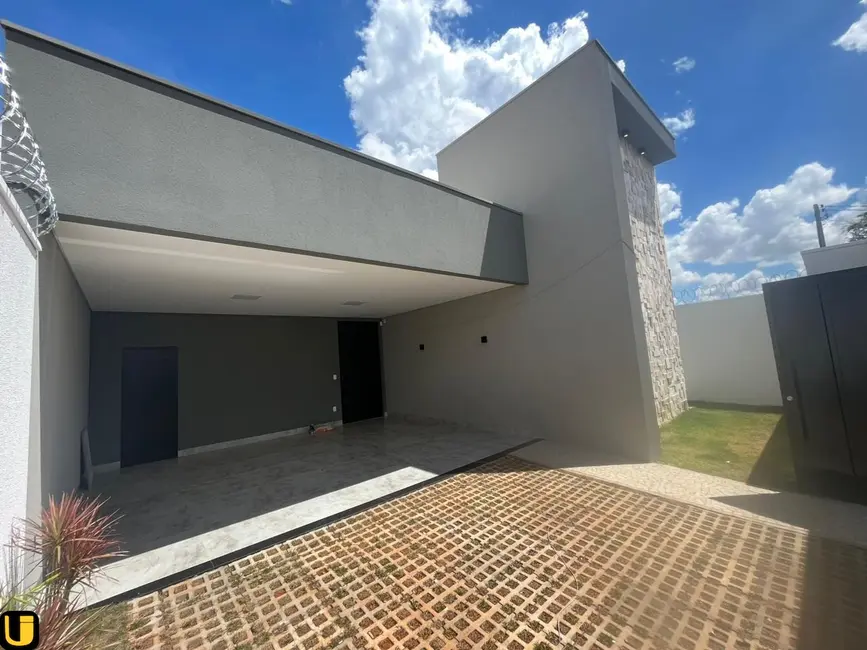 Foto 4 de Casa com 3 quartos à venda, 166m2 em Novo Mundo, Uberlandia - MG