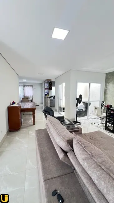 Foto 5 de Casa com 3 quartos à venda, 150m2 em Uberlandia - MG