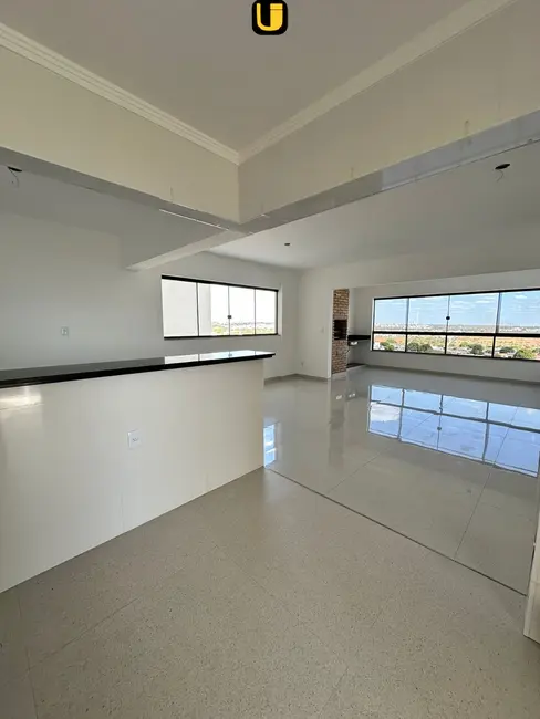 Foto 8 de Apartamento com 3 quartos à venda, 104m2 em Uberlandia - MG