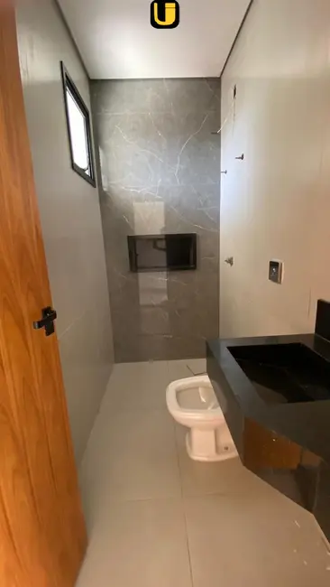 Foto 7 de Casa com 3 quartos à venda, 300m2 em Uberlandia - MG