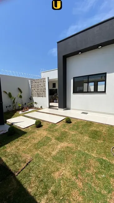 Foto 5 de Casa com 3 quartos à venda, 300m2 em Uberlandia - MG