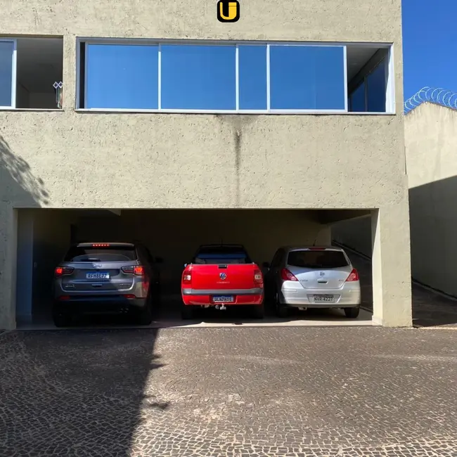 Foto 5 de Casa com 4 quartos à venda, 262m2 em Morada da Colina, Uberlandia - MG