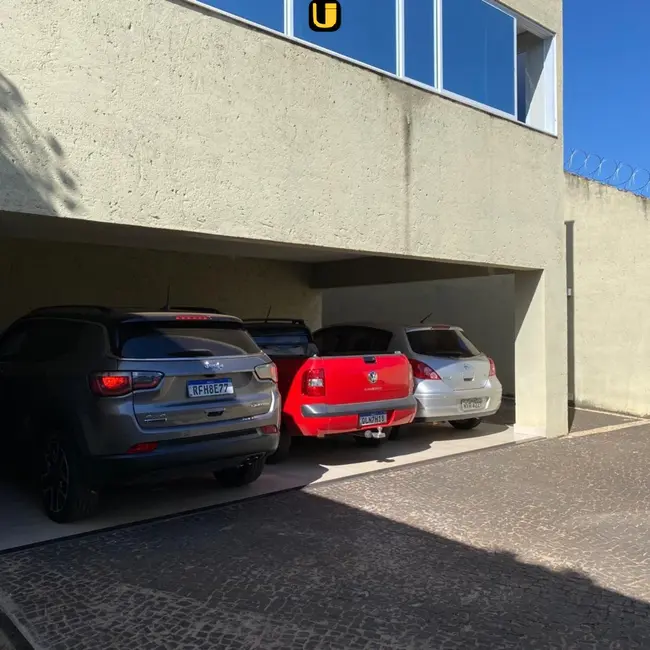 Foto 4 de Casa com 4 quartos à venda, 262m2 em Morada da Colina, Uberlandia - MG