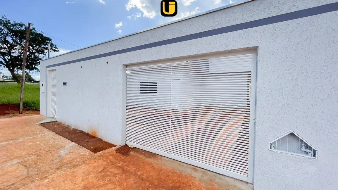 Foto 3 de Casa com 2 quartos à venda, 250m2 em Uberlandia - MG
