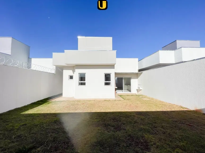 Foto 8 de Casa com 2 quartos à venda, 250m2 em Uberlandia - MG