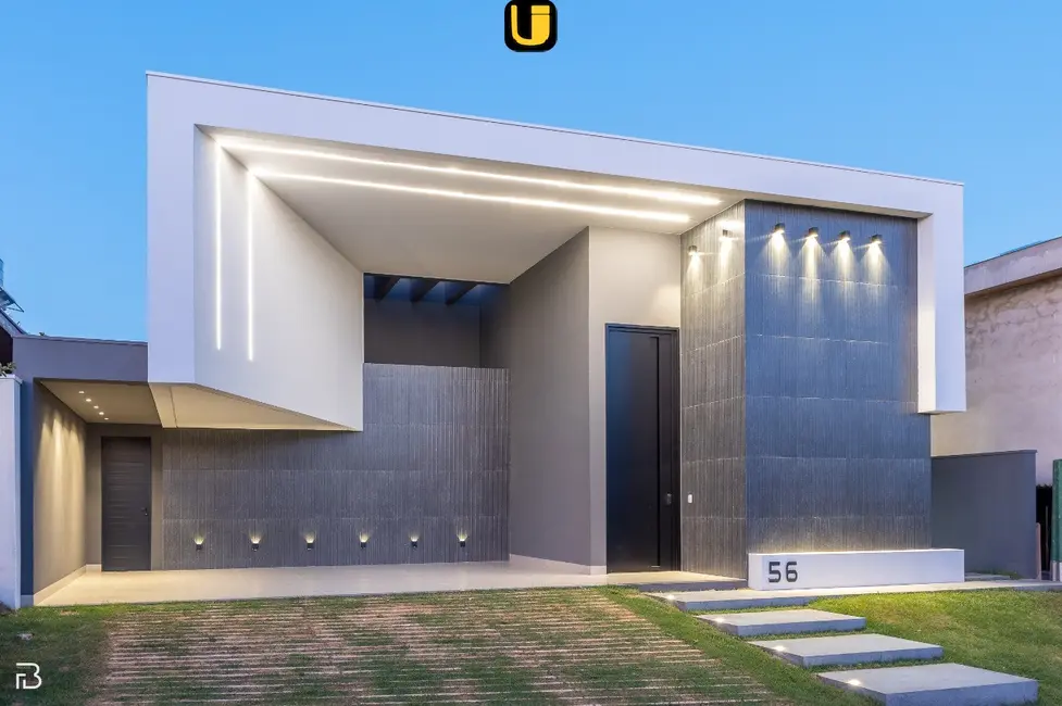 Foto 1 de Casa de Condomínio com 4 quartos à venda, 420m2 em Laranjeiras, Uberlandia - MG