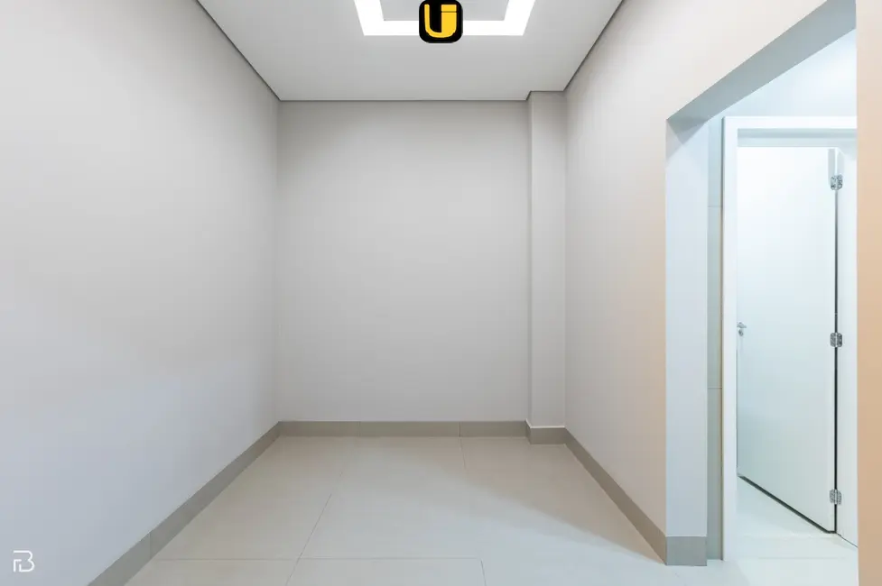 Foto 9 de Casa de Condomínio com 4 quartos à venda, 420m2 em Laranjeiras, Uberlandia - MG