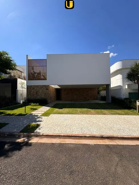 Casa de Condomínio com 5 quartos à venda, 400m2 em Nova Uberlândia, Uberlandia - MG - imagem 7 Foto 7 de Casa de Condomínio com 5 quartos à venda, 400m2 em Nova Uberlândia, Uberlandia - MG