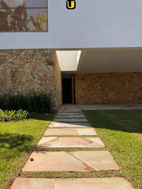 Casa de Condomínio com 5 quartos à venda, 400m2 em Nova Uberlândia, Uberlandia - MG - imagem 6 Foto 6 de Casa de Condomínio com 5 quartos à venda, 400m2 em Nova Uberlândia, Uberlandia - MG