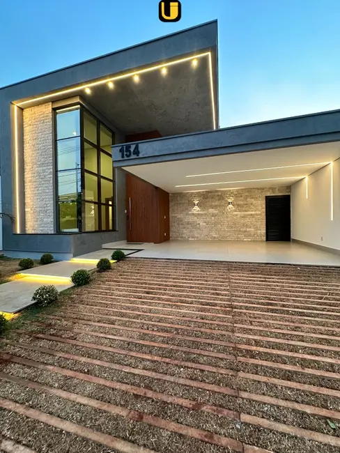 Foto 1 de Casa de Condomínio com 2 quartos à venda, 360m2 em Jardim Botânico, Uberlandia - MG