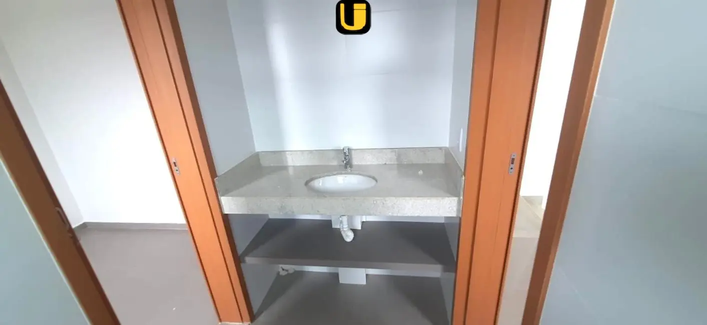 Foto 9 de Casa de Condomínio com 3 quartos à venda, 160m2 em Granja Marileusa, Uberlandia - MG