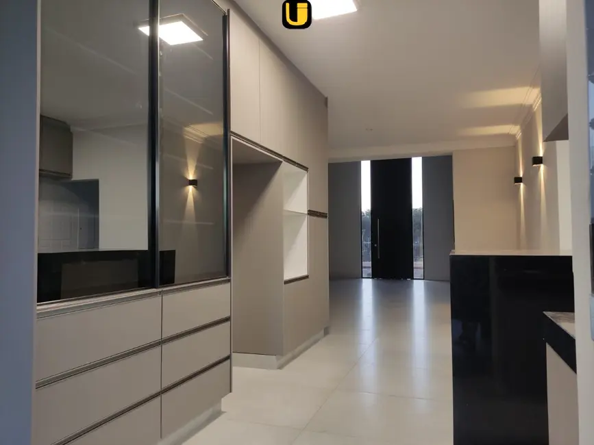 Foto 6 de Casa de Condomínio com 4 quartos à venda, 469m2 em Granja Marileusa, Uberlandia - MG