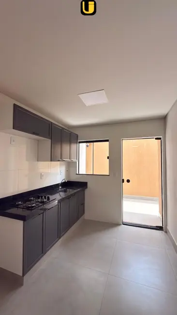 Foto 3 de Casa com 3 quartos à venda, 250m2 em Uberlandia - MG