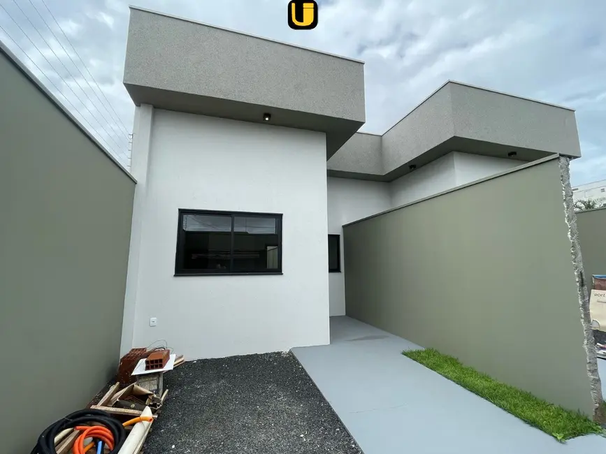 Foto 2 de Casa com 3 quartos à venda, 125m2 em Uberlandia - MG