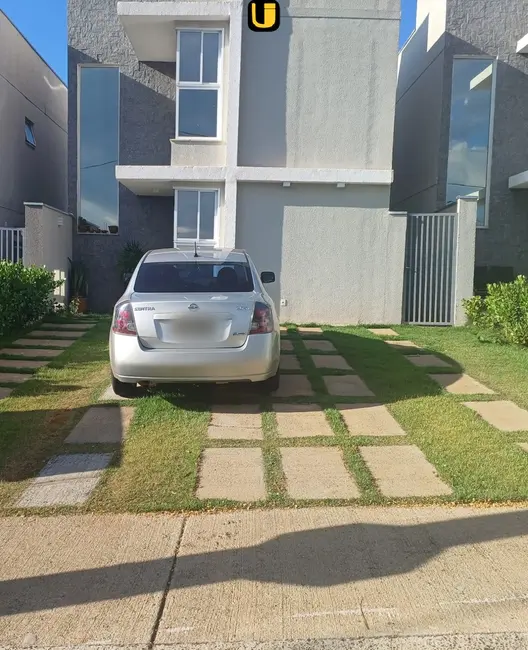 Foto 1 de Casa de Condomínio com 3 quartos à venda, 160m2 em Granja Marileusa, Uberlandia - MG