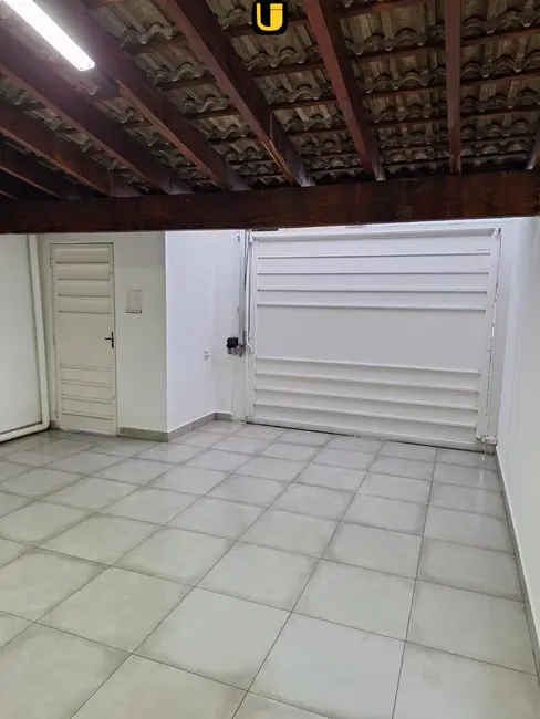 Foto 4 de Casa com 2 quartos à venda, 125m2 em Jardim Europa, Uberlandia - MG